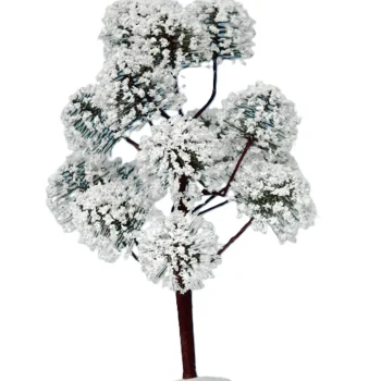 Sale Boom Met Sneeuw