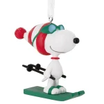 Discount Hallmark Famous Character Snoopy Skiing